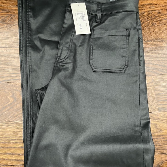 Kut from the Kloth Goldie High Rise Super Flare Black Wide-Leg coated pants - Picture 7 of 10